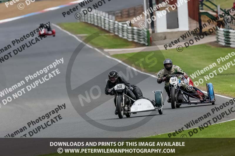 Vintage motorcycle club;eventdigitalimages;mallory park;mallory park trackday photographs;no limits trackdays;peter wileman photography;trackday digital images;trackday photos;vmcc festival 1000 bikes photographs